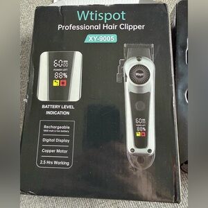 Wtispot XY-9005 Professional Hair Clipper in Silver and Black